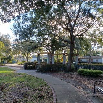 Quinn Strong Park - Parks Near Me - Maitland, Florida Quinn Strong Park - Parks Near Me - Maitland, Florida