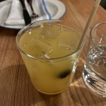 Giant - New American Near Me - Chicago, Illinois