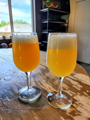 Ten Bends Beer by null