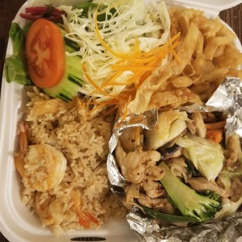 Lomita Thai Cafe - Thai Near Me - Lomita, California Lomita Thai Cafe - Thai Near Me - Lomita, California