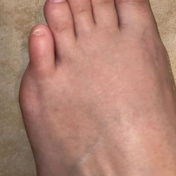 KS Luxe Nails & Bar - My painted toes. She even missed one of my toes. - Nail Salons Near Me - Norman, Oklahoma