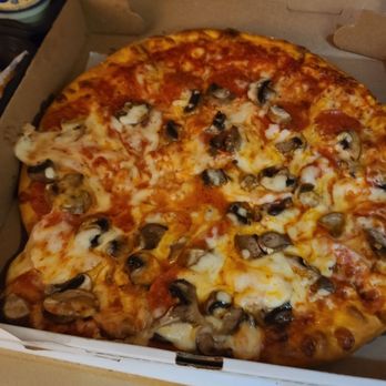 Mr. Shoes Pizza - Pizza - Pizza Near Me - Rochester, New York Mr. Shoes Pizza - Pizza - Pizza Near Me - Rochester, New York