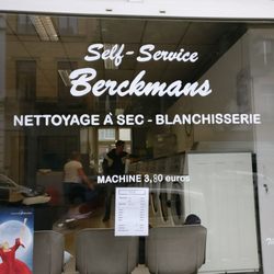 Berckmans - Outside window.