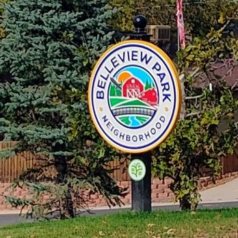 Belleview Park - Neighborhood Sign where the park is. 10-20-2024 - Parks Near Me - Englewood, Colorado Belleview Park - Neighborhood Sign where the park is. 10-20-2024 - Parks Near Me - Englewood, Colorado
