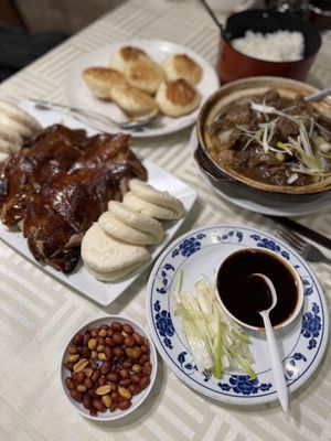 Full House Seafood by null