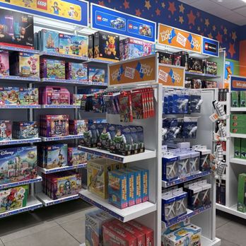Toys R Us - Toy Stores Near Me - Dallas, Texas Toys R Us - Toy Stores Near Me - Dallas, Texas
