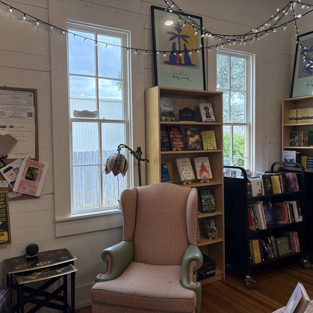 Pecantown Books And Brews - Place to sit and drink your drink/view book. - Bookstores Near Me - Seguin, Texas Pecantown Books And Brews - Place to sit and drink your drink/view book. - Bookstores Near Me - Seguin, Texas