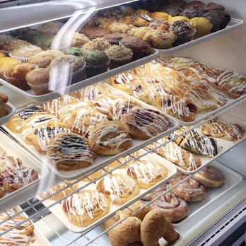 Neil's Donuts - Pastries - Bakeries Near Me - Wallingford, Connecticut