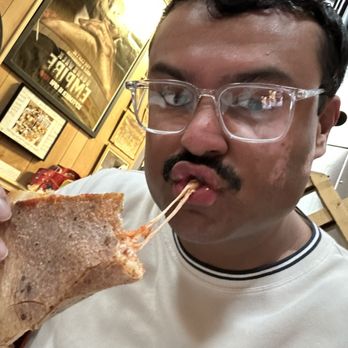 Luigi's Pizza - Pizza Near Me - Brooklyn, New York Luigi's Pizza - Pizza Near Me - Brooklyn, New York