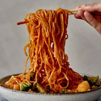 honeygrow - Spicy Garlic Stir-fry - Salad Near Me - Timonium, Maryland honeygrow - Spicy Garlic Stir-fry - Salad Near Me - Timonium, Maryland
