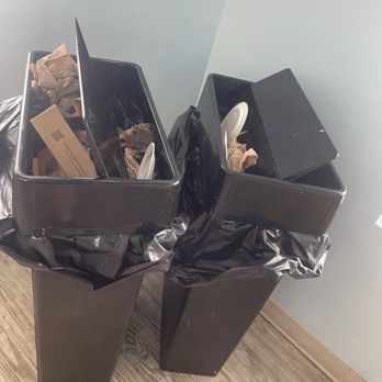 Duck Donuts - Overflowing trash cans - Donuts Near Me - Leawood, Kansas Duck Donuts - Overflowing trash cans - Donuts Near Me - Leawood, Kansas