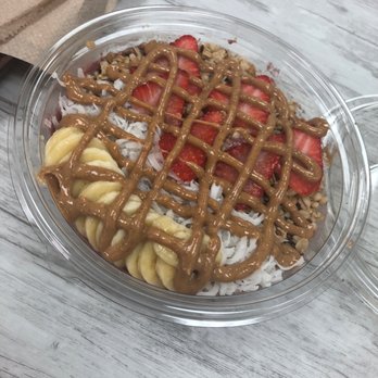 Healthy Kitchen 33 - PB and J Acai bowl - Vegan Near Me - Naranja, Florida