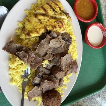 Pita House Restaurant - Lunch platter - Middle Eastern Near Me - Schaumburg, Illinois Pita House Restaurant - Lunch platter - Middle Eastern Near Me - Schaumburg, Illinois