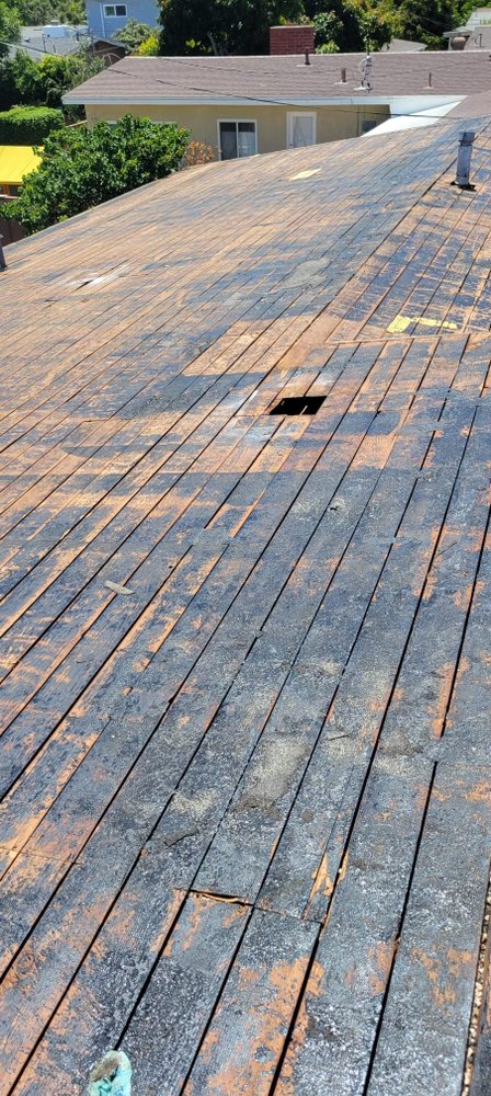 Slide of Hernandez Roofing, Demolition