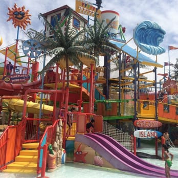Six Flags Hurricane Harbor - Water Parks Near Me - Valencia, California Six Flags Hurricane Harbor - Water Parks Near Me - Valencia, California