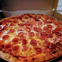 Nick's Place - Large Pepperoni Pizza 08/02/24