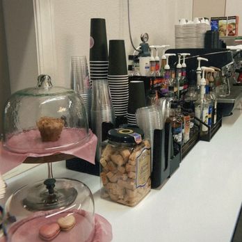Belle Vie Boutique & Cafe - Espresso Bar with unique syrups and bakeries - Antiques Near Me - Buckley, Washington