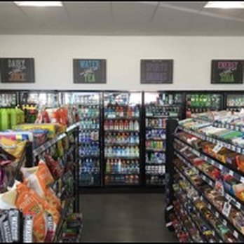 MAPCO - the inside of a grocery store - Gas Stations Near Me - Nashville, Tennessee
