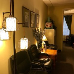 Dr Amy Yang - Office interior