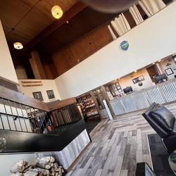 Henry Horton State Park - Lobby