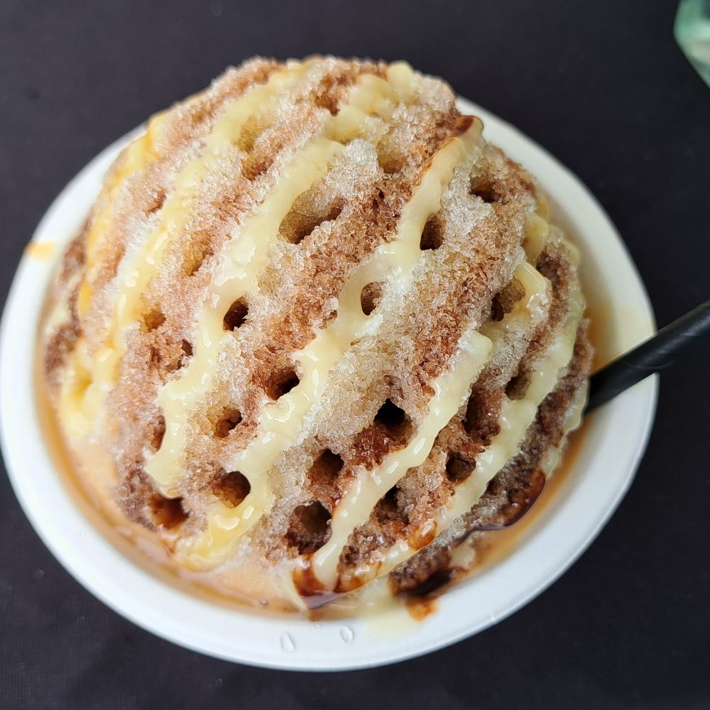 Koolau Eatz - Cold-brew coffee with coconut condensed milk, chocolate and caramel topping. - Shaved Ice Near Me - Waimanalo Beach, Hawaii