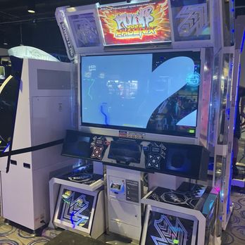 Round1 Bowling & Arcade - Albuquerque - Arcades Near Me - Albuquerque, New Mexico