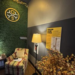 OsteoStrong Greensboro - Cozy corner