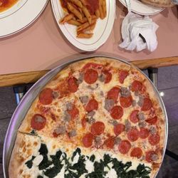 Romeo's Raintree Pizzeria