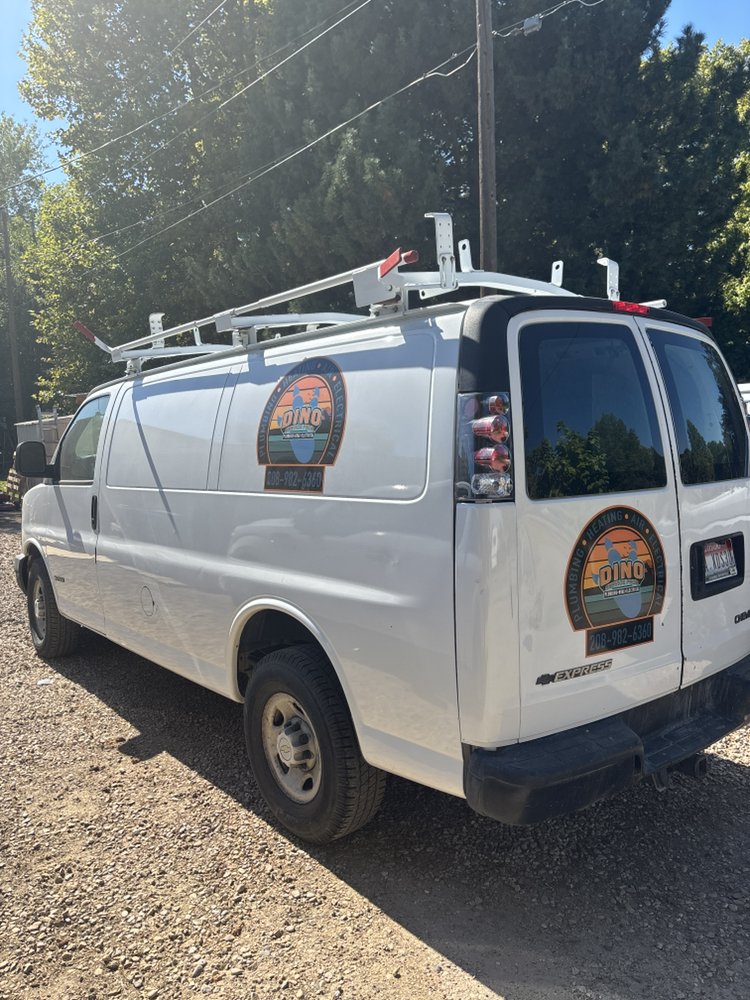 Slide of Dino Plumbing & Service Pros