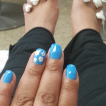 Salon V - Tina did a great job with manicure... - Hair Salons Near Me - Hayward, California