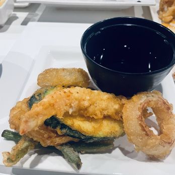 Sumo Japanese Restaurant - Tempura Shrimp & Vegetable Tempura - Japanese Near Me - Ventura, California Sumo Japanese Restaurant - Tempura Shrimp & Vegetable Tempura - Japanese Near Me - Ventura, California