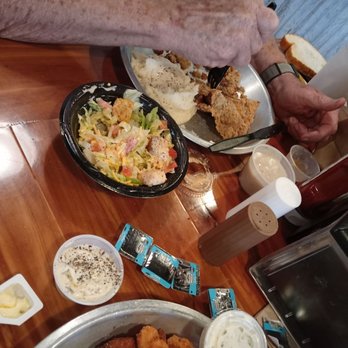 Hinze's Country Kitchen - Bro in Law's chicken fried steak/m pots & side salad - American Near Me - Wharton, Texas
