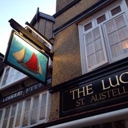 Lugger Inn - The Lugger sign in all its glory!