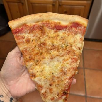 Victorio's II - Cheese - Pizza Near Me - Bay Shore, New York Victorio's II - Cheese - Pizza Near Me - Bay Shore, New York