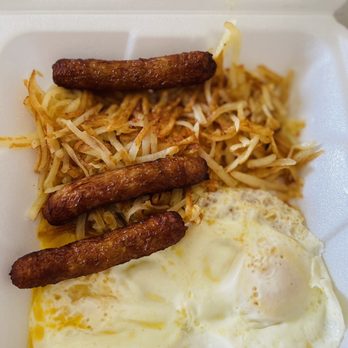 Egg Haven - Eggs over medium, sausage links and hash browns - Breakfast & Brunch Near Me - Winter Haven, Florida