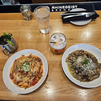Crown Republic Gastropub - Vodka Bolognese and Mushroom Capellini - Gastropubs Near Me - Cincinnati, Ohio