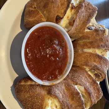 Gino's Pizza - #5 Individual Cheese Calzone + Soda - Pizza Near Me - Pismo Beach, California