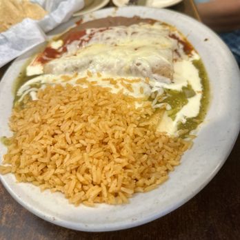 Alfredo's Mexican Restaurant - Flag Plate $15.99 - Mexican Near Me - Kingsland, Texas Alfredo's Mexican Restaurant - Flag Plate $15.99 - Mexican Near Me - Kingsland, Texas
