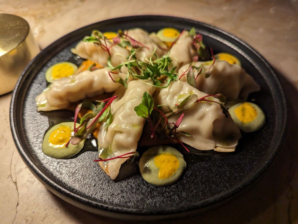 16ELEVEN Updated July 2024 142 Photos & 68 Reviews 1611 Everett