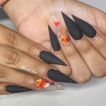 Lux Nails & Spa - Nail Technicians Near Me - Conroe, Texas Lux Nails & Spa - Nail Technicians Near Me - Conroe, Texas