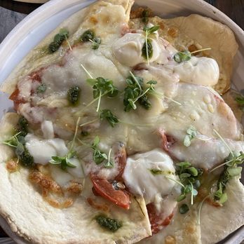 The Social Pour - Three cheese pizza - Bars Near Me - Dallas, Texas The Social Pour - Three cheese pizza - Bars Near Me - Dallas, Texas