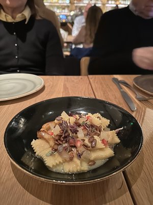 Rosemary & Pine by null
