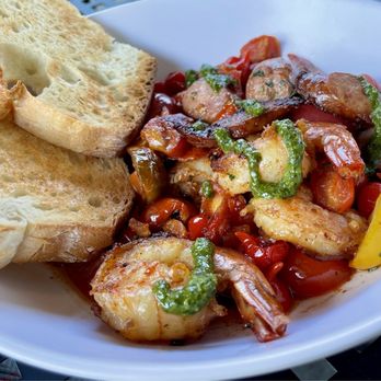 Peaceful Side Social - shrimp and sausage - Breweries Near Me - Townsend, Tennessee