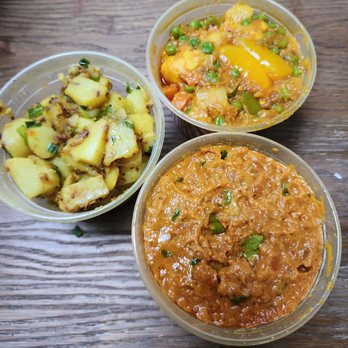 Chaat Bhavan - Aloo Masala, Baingan Bharta, Mixed Vegetable Sabji.  So good... - Indian Near Me - Fremont, California