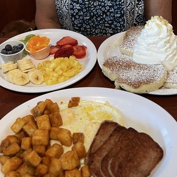 Eggs 'n Things - Waikiki Beach Eggspress - Breakfast & Brunch Near Me - Honolulu, Hawaii Eggs 'n Things - Waikiki Beach Eggspress - Breakfast & Brunch Near Me - Honolulu, Hawaii