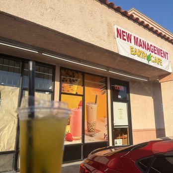 Earth Cafe - Passion Fruit iced tea - Asian Fusion Near Me - Riverside, California