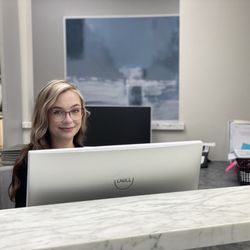Advanced Institute for Plastic Surgery - Receptionist at plastic surgery office Redlands