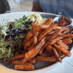 Sweet Potato fries & burger