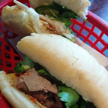 iPho by Saigon - Bahn mi - Vietnamese Near Me - Saint Paul, Minnesota