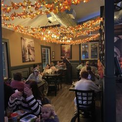 Mike & Joe's Wood Fired Pizza & Pasta - Inside the dining area. Not too big.
